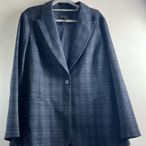 Diane Gilman, DG2 two button blazer - Picture 1 of 9